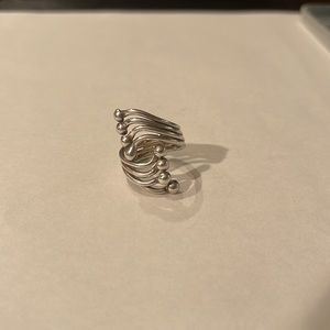 Costume silver ring, 4 strands with ball at the end